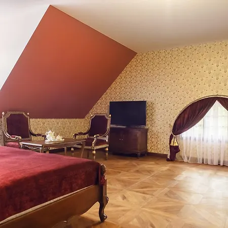 Zámecký Klein 4*